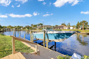 1977 Nw Palmetto Terrace Stuart, FL 34994 Sold 02/07/23