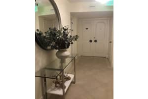 2800 S Ocean Boulevard   4b, Boca Raton, FL 33432 Sold 05/11/23