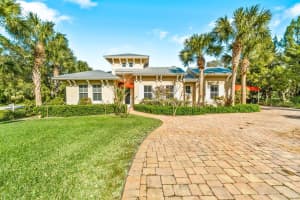 9483 166th Way N Jupiter, FL 33478 Sold 05/01/23