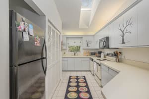 8291 SE Croft Cir, Hobe Sound, FL 33455, Sold 03/13/23