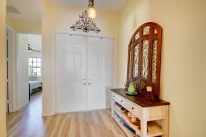9854 Vedette Lane Lake Worth, FL 33467 Sold 03/09/23