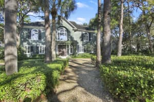 7186 SE Golfhouse Drive, Hobe Sound, FL 33455 Sold 03/11/24