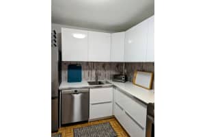 2562 Garden Dr N, Lake Worth, FL 33461, Sold 05/10/23