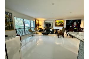 11335 12 Oaks Way, North Palm Beach, FL 33408, Sold 03/20/23