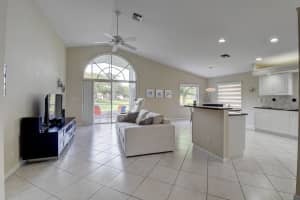 5809  Royal Club Drive Boynton Beach, FL 33437 Sold 02/28/23