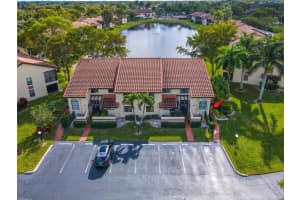 10255 N Circle Lake Drive 202 Boynton Beach, FL 33437 Sold 05/19/23