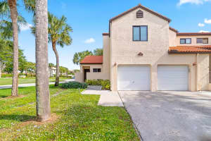 7 Via De Casas Sur 101 Boynton Beach, FL 33426 Sold 04/26/23
