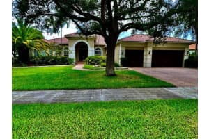 13022 Sw 40th Street Davie, FL 33330 Sold 04/07/23