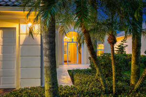 8824 Se Retreat Drive, Hobe Sound, Fl 33455 Hobe Sound, FL 33455 Sold 02/21/23