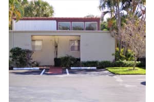 2528 Boundbrook Drive S 112 West Palm Beach, FL 33406 Sold 02/14/23