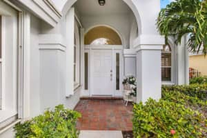 2338 Saratoga Bay Drive West Palm Beach, FL 33409 Sold 06/22/23