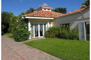 18797 Rio Vista Dr, Tequesta, FL 33469, Sold 05/24/23