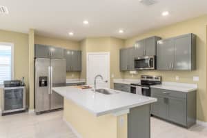1634 Ne White Pine Terrace Jensen Beach, FL 34957 Sold 03/31/23