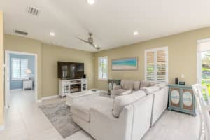 1634 Ne White Pine Terrace Jensen Beach, FL 34957 Sold 03/31/23