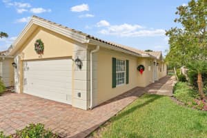 9022 Se Retreat Drive Hobe Sound, FL 33455 Sold 02/24/23