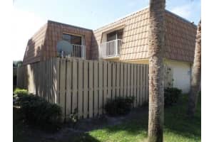 562 Green Springs Place 562 West Palm Beach, FL 33409 Sold 04/18/23