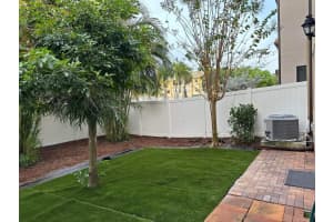 4961 NW 59th St, Tamarac, FL 33319, Sold 04/12/23