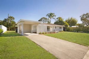 198 Sw 7th Terrace Boca Raton, FL 33486 Sold 03/15/23