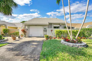 870 Nw 21st Way Delray Beach, FL 33445 Sold 02/23/23