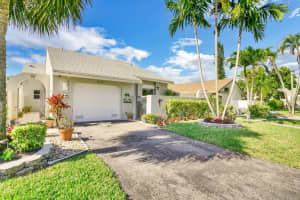 870 Nw 21st Way Delray Beach, FL 33445 Sold 02/23/23