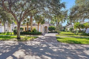 1357  Saint Lawrence Drive Palm Beach Gardens, FL 33410 Sold 04/03/23