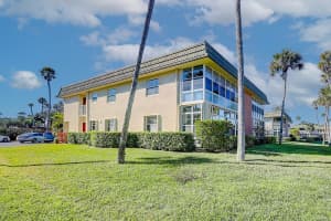 5  Vista Gardens Trail   202, Vero Beach, FL 32962 Sold 07/06/23