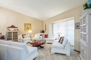 106 Timber Lane Jupiter, FL 33458 Sold 03/10/23