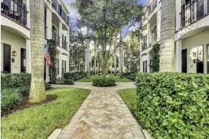 131 Madison Lane, Delray Beach, Fl 33444 Delray Beach, FL 33444 Sold 06/15/23