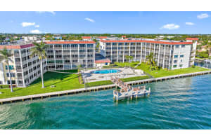 105 Paradise Harbour Boulevard 211 North Palm Beach, FL 33408 Sold 04/24/23