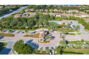 4570  Willow Run Way Lake Worth, FL 33467 Sold 03/16/23