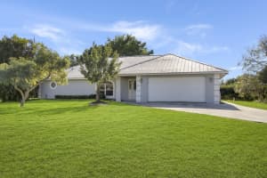 310 Rosewood Dr, Fort Pierce, FL 34947, Sold 01/26/23