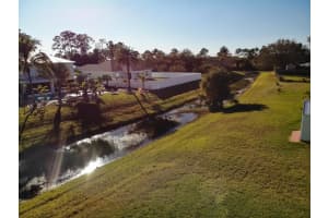 2662 Sw Fairgreen Road Port Saint Lucie, FL 34987 Sold 04/05/23