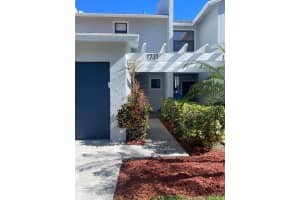 1731 Woodbridge Lakes Circle West Palm Beach, FL 33406 Sold 04/18/23