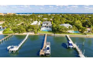 701 S Atlantic Drive Manalapan, FL 33462 Sold 05/12/23
