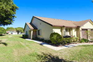 114 Village Walk Dr, Royal Palm Beach, FL 33411, Sold 03/17/23