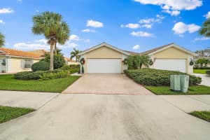 8153 Se Peppercorn Court Hobe Sound, FL 33455 Sold 03/15/23