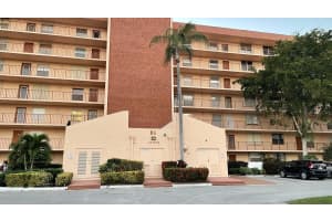 14575 Bonaire Boulevard 307 Delray Beach, FL 33446 Sold 02/28/23