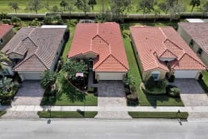6237  Thames Place Vero Beach, FL 32966 Sold 04/17/23