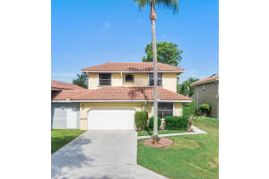 8712 Via Reale Boca Raton, FL 33496 Sold 01/27/23