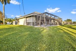 7614  Oakmont Drive Lake Worth, FL 33467 Sold 03/27/23