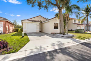 8161  Pelican Harbour Drive Lake Worth, FL 33467 Sold 03/09/23