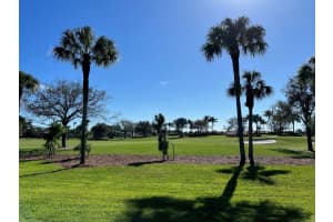 5160 Woodland Lakes Drive Palm Beach Gardens, FL 33418 Sold 02/27/23