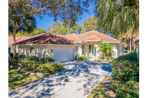 197 E Tall Oaks Cir, Palm Beach Gardens, FL 33410, Sold 02/28/23