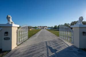 19806  Black Falcon Road Loxahatchee, FL 33470 Sold 04/24/23
