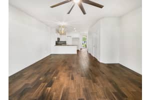 4212 N Dixie Hwy, Oakland Park, FL 33334, Sold 02/13/23