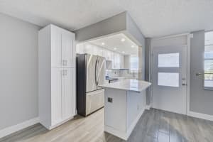 109 Paradise Harbour Boulevard 506 North Palm Beach, FL 33408 Sold 03/07/23