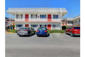 3362 Cynthia Lane 208 Lake Worth, FL 33461 Sold 03/31/23