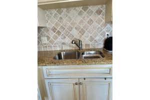 3402  Cynthia Lane   201 Lake Worth, FL 33461 Sold 04/28/23