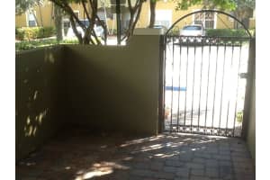 101 Lake Monterey Circle, Boynton Beach, FL 33426 - MLS#R10858264