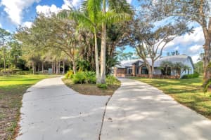 13889 Deer Creek Drive Palm Beach Gardens, FL 33418 Sold 03/30/23